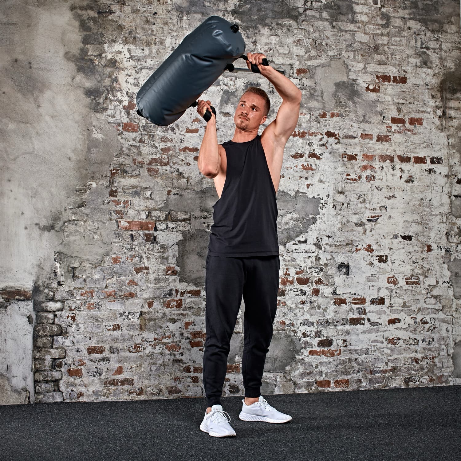Sandbag - One size. Up to 30 kg. - Ironwave